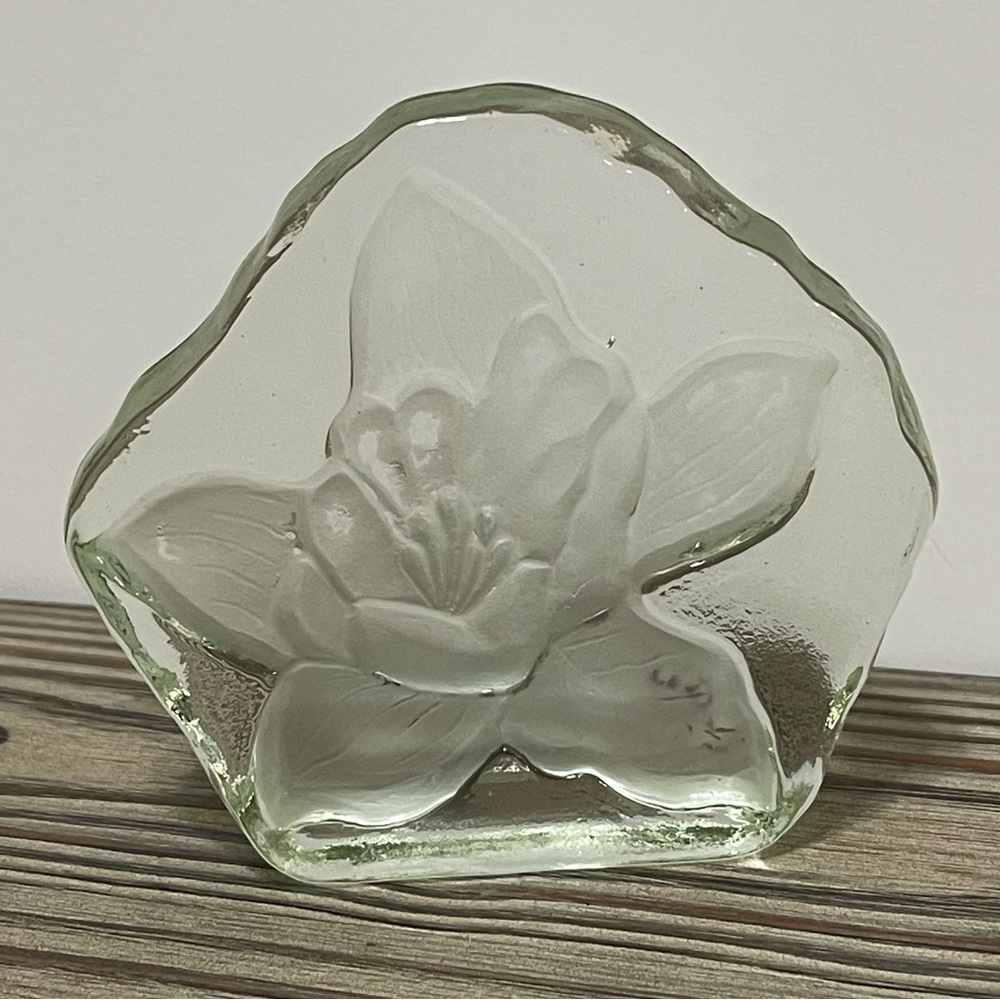 Frosted & Clear Glass Flower Paperweight Cottage Lay Flat or Upright 3.5"x4" VTG